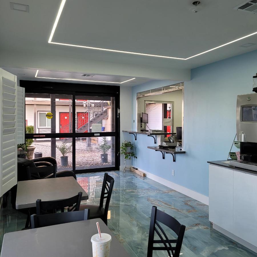 Quality Inn Victorville - Hesperia I-15 Экстерьер фото