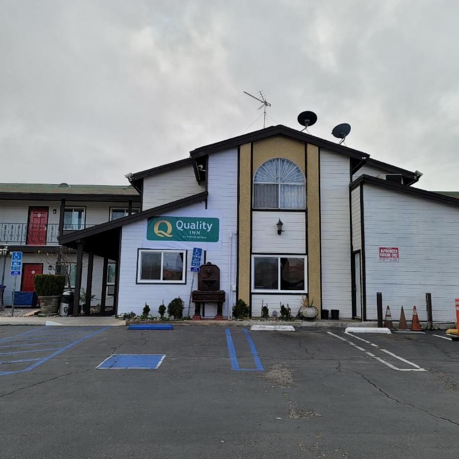 Quality Inn Victorville - Hesperia I-15 Экстерьер фото